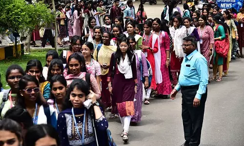 Tamil Nadu के सरकारी आर्ट्स कॉलेजों में कम एनरोलमेंट वाले UG कोर्स बंद किए जा सकते हैं