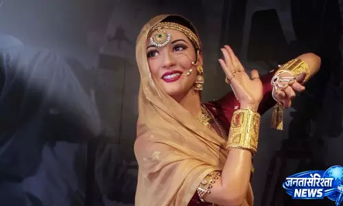 Bollywood की एक आइकॉन को याद करते हुए: 1950 के दशक की सबसे ज़्यादा कमाई करने वाली एक्ट्रेस