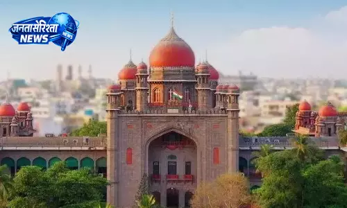 तेलंगाना हाई कोर्ट ने IPS अधिकारी अभिलाषा बिष्ट को दी अंतरिम राहत तेलंगाना हाई कोर्ट ने IPS अधिकारी अभिलाषा बिष्ट को दी अंतरिम राहत