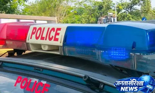 Delhi: महिला का गला घोंटकर बेड बॉक्स में भर दिया गया; बॉयफ्रेंड गिरफ्तार Delhi: महिला का गला घोंटकर बेड बॉक्स में भर दिया गया; बॉयफ्रेंड गिरफ्तार