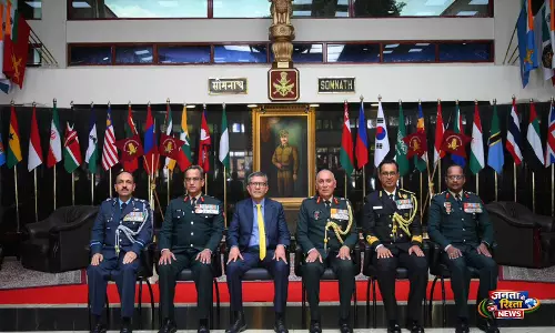 रक्षा सचिव ने DSSC वेलिंगटन का किया दौरा