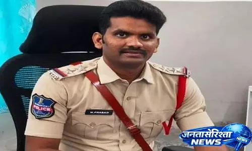 Burgampahad SI मेदा प्रसाद ने गर्मी की छुट्टियों में युवाओं को सावधानी बरतने की सलाह दी Burgampahad SI मेदा प्रसाद ने गर्मी की छुट्टियों में युवाओं को सावधानी बरतने की सलाह दी