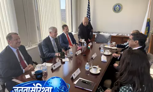 भारत-अमेरिका ऊर्जा साझेदारी पर चर्चा, क्रिस राइट और विक्रम मिस्री की अहम बैठक