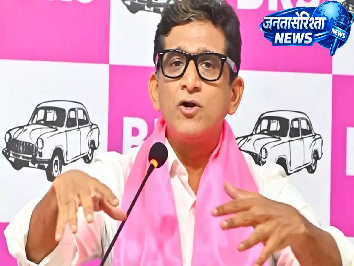 Hyderabad: डॉ. के. संजय ने मक्का खरीद में देरी को लेकर अधिकारियों पर निशाना साधा Hyderabad: डॉ. के. संजय ने मक्का खरीद में देरी को लेकर अधिकारियों पर निशाना साधा