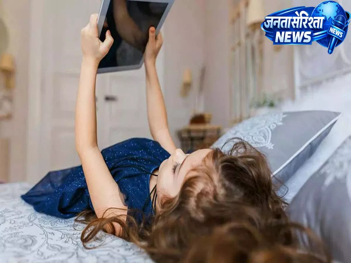 आंध्र सरकार की पहल: 13 साल से कम उम्र के बच्चों के लिए सोशल मीडिया पर सख्त नियमों की तैयारी आंध्र सरकार की पहल: 13 साल से कम उम्र के बच्चों के लिए सोशल मीडिया पर सख्त नियमों की तैयारी