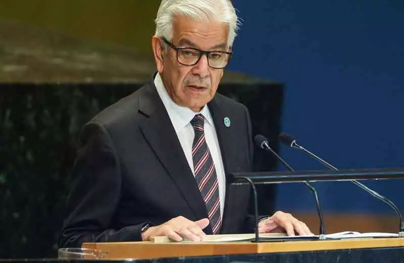Pakistan के मंत्री ख्वाजा आसिफ का इजरायल पर विवादित बयान, नेतन्याहू ने किया विरोध Pakistan के मंत्री ख्वाजा आसिफ का इजरायल पर विवादित बयान, नेतन्याहू ने किया विरोध