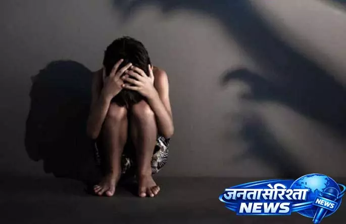 Gondpipri: नाबालिग लड़की के साथ अत्याचार, पिता पर आरोप Gondpipri: नाबालिग लड़की के साथ अत्याचार, पिता पर आरोप