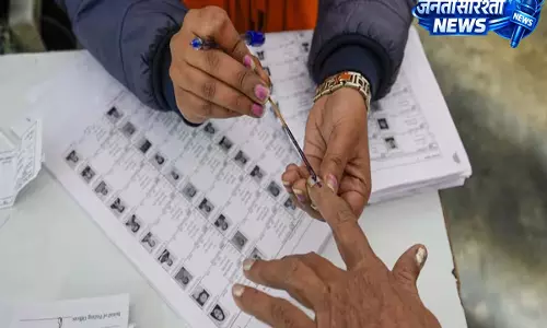 Assam Elections 2026: ECI ने करीमगंज नॉर्थ बूथ पर दोबारा वोटिंग का आदेश दिया