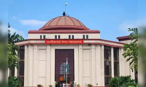 विश्वविद्यालय के संविदा कर्मचारियों का जल्द होगा नियमितीकरण विश्वविद्यालय के संविदा कर्मचारियों का जल्द होगा नियमितीकरण