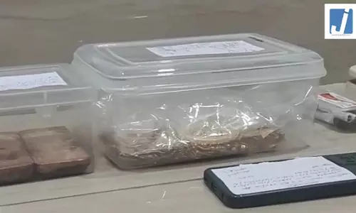 14 किलो सोना लूटा, नकली कस्टम ऑफिसर का कारनामा