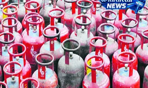Hyderabad police ने घेराबंदी और तलाशी अभियान में 111 सिलेंडर जब्त किए