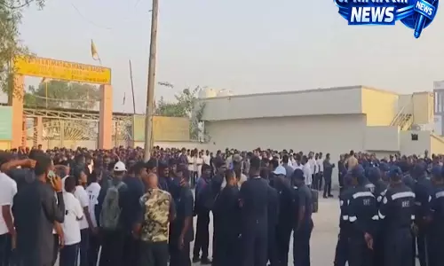 Hyderabad: हाइड्रा ने अमीनपुर के ऐलापुर गांव में तोड़फोड़ अभियान चलाया Hyderabad: हाइड्रा ने अमीनपुर के ऐलापुर गांव में तोड़फोड़ अभियान चलाया