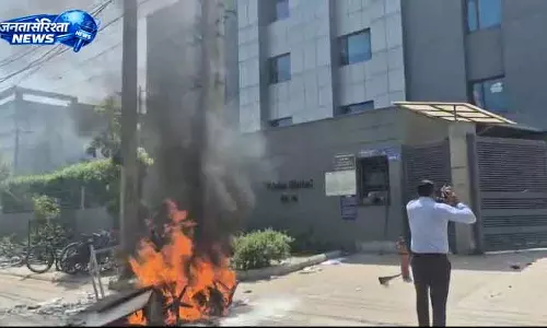 Gurugram श्रमिक विवाद से मानेसर में हंगामा Gurugram श्रमिक विवाद से मानेसर में हंगामा
