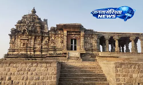 Karnataka : हिरेबेनकल, श्रवणबेलगोला को वर्ल्ड हेरिटेज साइट का दर्जा देने का प्रस्ताव Karnataka : हिरेबेनकल, श्रवणबेलगोला को वर्ल्ड हेरिटेज साइट का दर्जा देने का प्रस्ताव