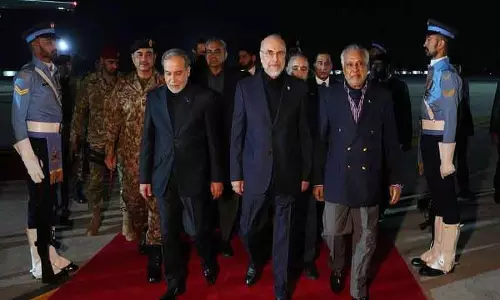ईरान-US वार्ता के लिए डेलीगेशन इस्लामाबाद पहुंचे