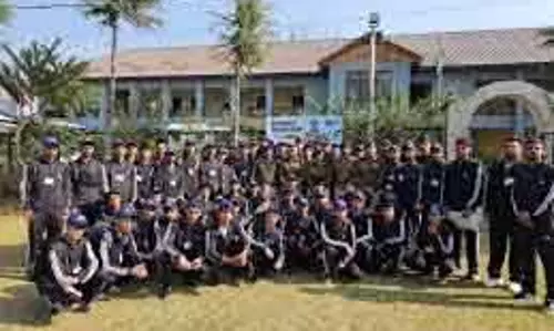 Baramulla DPS में तनाव, छात्रों का प्रदर्शन