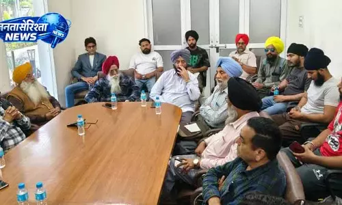 Jalandhar: लेखक ने लिटरेरी इवेंट में कहानी सुनाने की कला पर प्रकाश डाला Jalandhar: लेखक ने लिटरेरी इवेंट में कहानी सुनाने की कला पर प्रकाश डाला