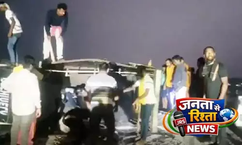 कटक के Banki में मवेशियों से लदी पिकअप वैन पलटी; 35 जानवरों को बचाया गया, 2 को हिरासत में लिया गया कटक के Banki में मवेशियों से लदी पिकअप वैन पलटी; 35 जानवरों को बचाया गया, 2 को हिरासत में लिया गया