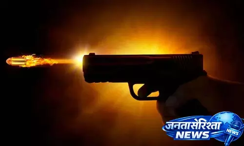 Khajipet Murder के आरोपी प्रेमोनमदी वेंकटेश ने पुलिस पर हमला किया Khajipet Murder के आरोपी प्रेमोनमदी वेंकटेश ने पुलिस पर हमला किया