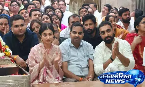 Sara Arjun उज्जैन में श्री महाकालेश्वर मंदिर गईं Sara Arjun उज्जैन में श्री महाकालेश्वर मंदिर गईं
