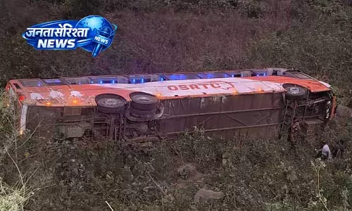 Koraput: सुनकी घाटी में बस पलटी, एक की मौत
