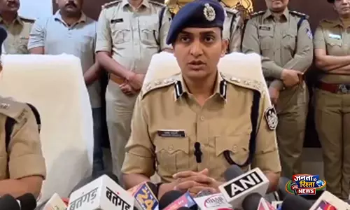 मध्य प्रदेश के धार में पत्नी ने प्रेमी के साथ मिलकर पति की हत्या की साजिश रची: Police मध्य प्रदेश के धार में पत्नी ने प्रेमी के साथ मिलकर पति की हत्या की साजिश रची: Police