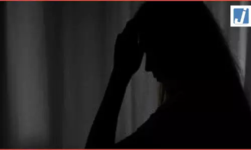 78% अंक लाने के बाद 12वीं कक्षा की छात्रा ने की आत्महत्या, दोस्तों से कही थी यह बात 78% अंक लाने के बाद 12वीं कक्षा की छात्रा ने की आत्महत्या, दोस्तों से कही थी यह बात
