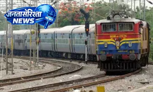 Hyderabad: रेल मंत्रालय और संबंधित अधिकारियों से संवाद की अपील Hyderabad: रेल मंत्रालय और संबंधित अधिकारियों से संवाद की अपील
