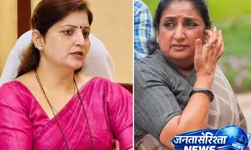 रूपाली चाकणकर ने सुनेत्रा पवार को धमकाया, SIT की शिकायत से राजनीतिक हलचल