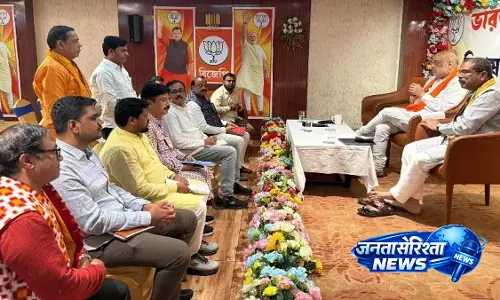 Amit Shah की रणनीति बैठक, बंगाल चुनाव पर ओडिशा टीम से चर्चा Amit Shah की रणनीति बैठक, बंगाल चुनाव पर ओडिशा टीम से चर्चा