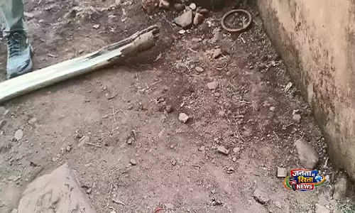 Sundargarh: पारिवारिक विवाद में पति ने पत्नी की हत्या कर दी Sundargarh: पारिवारिक विवाद में पति ने पत्नी की हत्या कर दी