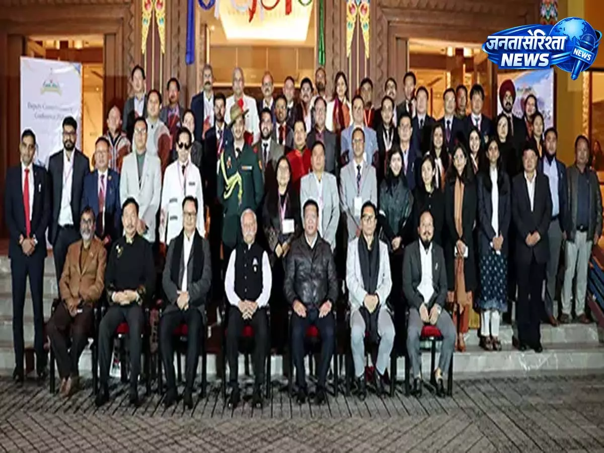TAWANG: राज्यपाल ने राज्य की चुनौतियों से निपटने के लिए आगे की सोच वाला तरीका सुझाया TAWANG: राज्यपाल ने राज्य की चुनौतियों से निपटने के लिए आगे की सोच वाला तरीका सुझाया