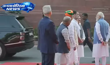 PM Modi ने राहुल से चर्चा की PM Modi ने राहुल से चर्चा की