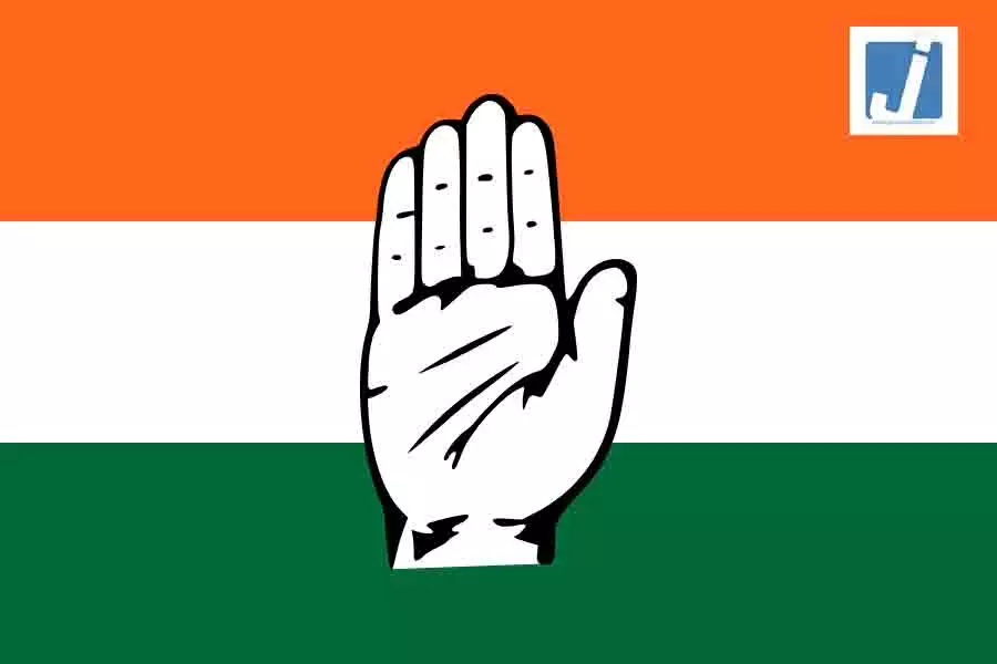 Congress में फिर दिखी तनातनी, अब श्रीकुमार मेनन का बयान आया Congress में फिर दिखी तनातनी, अब श्रीकुमार मेनन का बयान आया