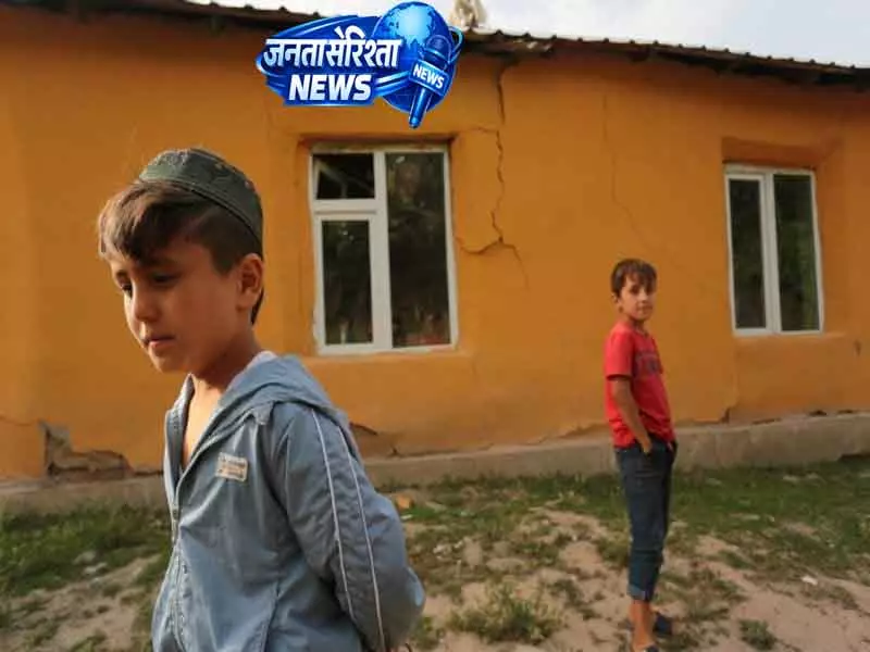 ताजिकिस्तान में 4.3 तीव्रता का भूकंप आया ताजिकिस्तान में 4.3 तीव्रता का भूकंप आया
