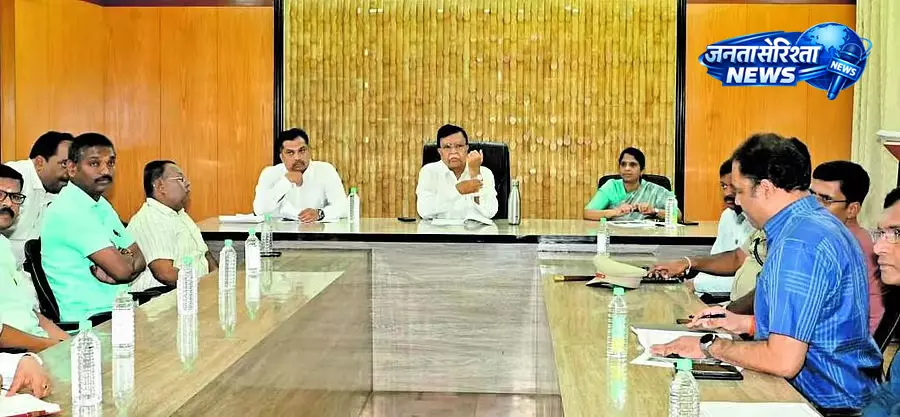 Karnataka : ड्रेनेज का काम पूरा करने का नोटिस Karnataka : ड्रेनेज का काम पूरा करने का नोटिस