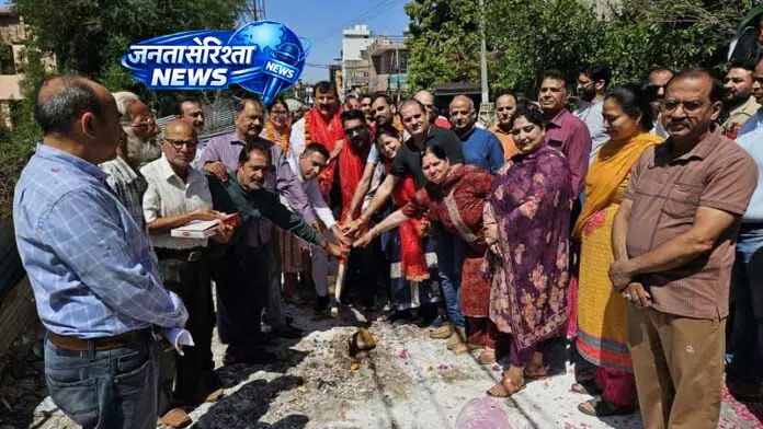 Jammu: स्थानीय विकास और बुनियादी ढांचे को बढ़ावा देने का कदम Jammu: स्थानीय विकास और बुनियादी ढांचे को बढ़ावा देने का कदम
