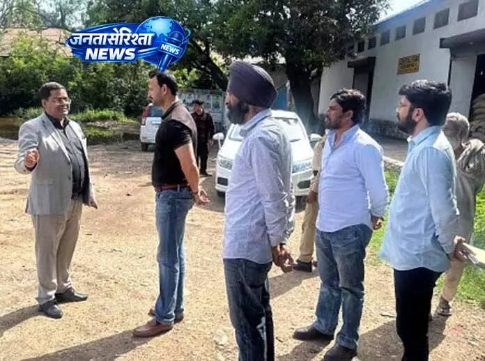 FCS&CA डायरेक्टर ने सेंट्रल फ़ूड स्टोर का निरीक्षण किया FCS&CA डायरेक्टर ने सेंट्रल फ़ूड स्टोर का निरीक्षण किया