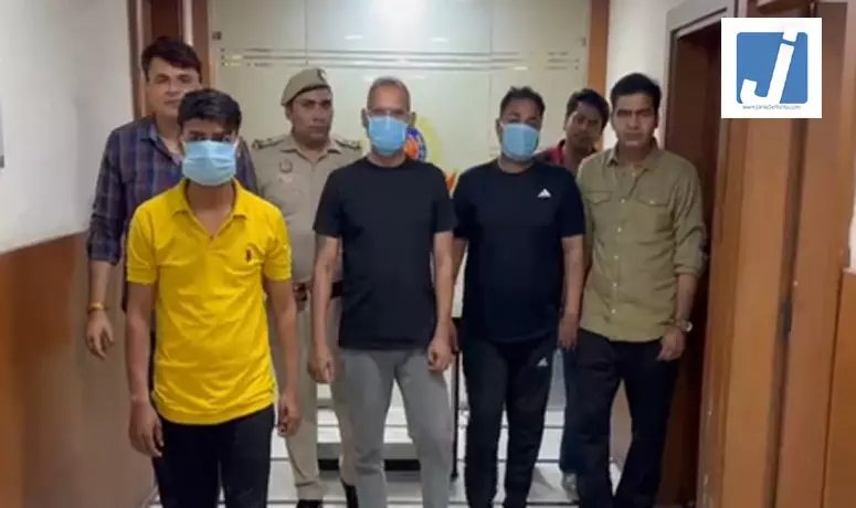 साइबर पुलिस ने 10 लाख की ठगी का किया खुलासा, तीन आरोपी गिरफ्तार साइबर पुलिस ने 10 लाख की ठगी का किया खुलासा, तीन आरोपी गिरफ्तार