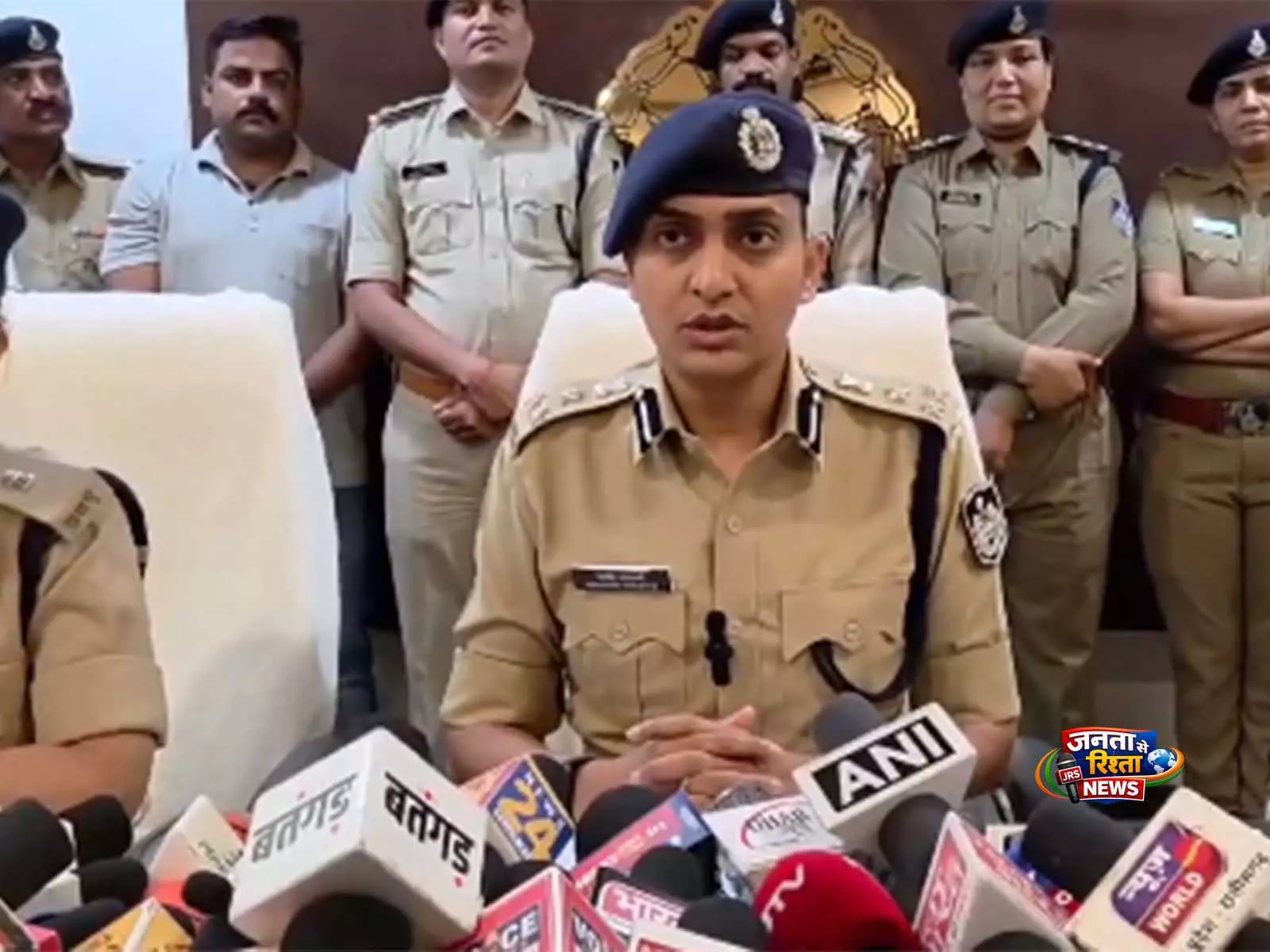 मध्य प्रदेश के धार में पत्नी ने प्रेमी के साथ मिलकर पति की हत्या की साजिश रची: Police मध्य प्रदेश के धार में पत्नी ने प्रेमी के साथ मिलकर पति की हत्या की साजिश रची: Police