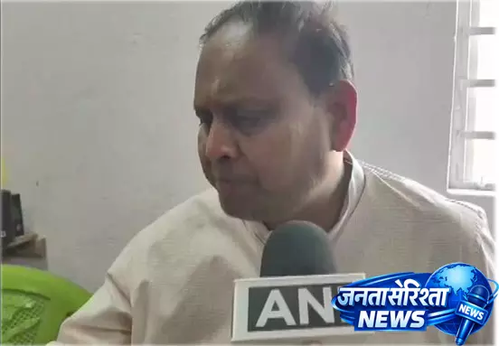 सत शर्मा और अशोक कौल ने भाजपा के संगठनात्मक कार्यक्रमों की समीक्षा की सत शर्मा और अशोक कौल ने भाजपा के संगठनात्मक कार्यक्रमों की समीक्षा की