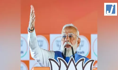 पीएम मोदी आज सिलीगुड़ी में मेगा विजय संकल्प सभा को करेंगे संबोधित पीएम मोदी आज सिलीगुड़ी में मेगा विजय संकल्प सभा को करेंगे संबोधित