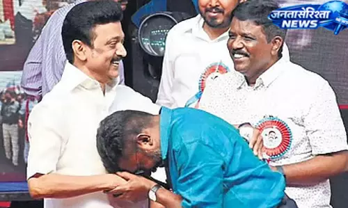 मैं पॉलिसी के लिए DMK गठबंधन में हूं: थोल. थिरुमावलवन अडांगम मैं पॉलिसी के लिए DMK गठबंधन में हूं: थोल. थिरुमावलवन अडांगम