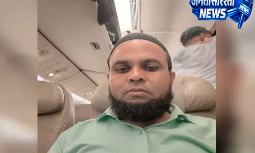 Riyadh: 39 वर्षीय भारतीय नागरिक की मौत के बाद परिवार ने पारदर्शी जांच की मांग, हालात पर उठे सवाल Riyadh: 39 वर्षीय भारतीय नागरिक की मौत के बाद परिवार ने पारदर्शी जांच की मांग, हालात पर उठे सवाल