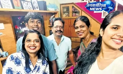 Mangaluru : पिता और पुत्र दोनों ने दूसरा PUC एग्जाम पास किया