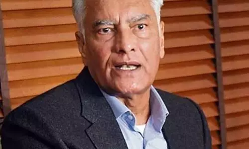 Jakhar: नशे पर सख्त नजर रख रहा केंद्र Jakhar: नशे पर सख्त नजर रख रहा केंद्र