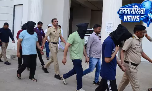 नासिक MNC केस: हैरेसमेंट और कन्वर्जन केस में अब तक 9 FIR, 7 गिरफ्तार नासिक MNC केस: हैरेसमेंट और कन्वर्जन केस में अब तक 9 FIR, 7 गिरफ्तार