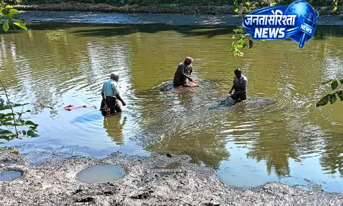 Kerala ; तालाबों में पानी का लेवल कम हो गया है