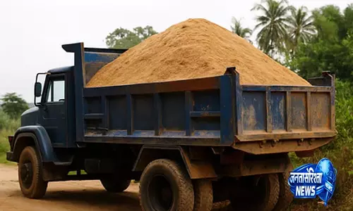 Odisha में रेत माफिया ने माइनिंग ऑफिसर पर हमला किया Odisha में रेत माफिया ने माइनिंग ऑफिसर पर हमला किया