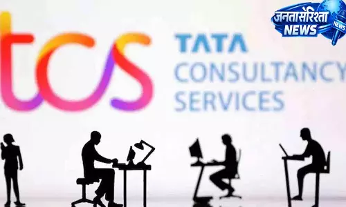 IT सेक्टर में नौकरियों में कटौती, TCS में हायरिंग जारी